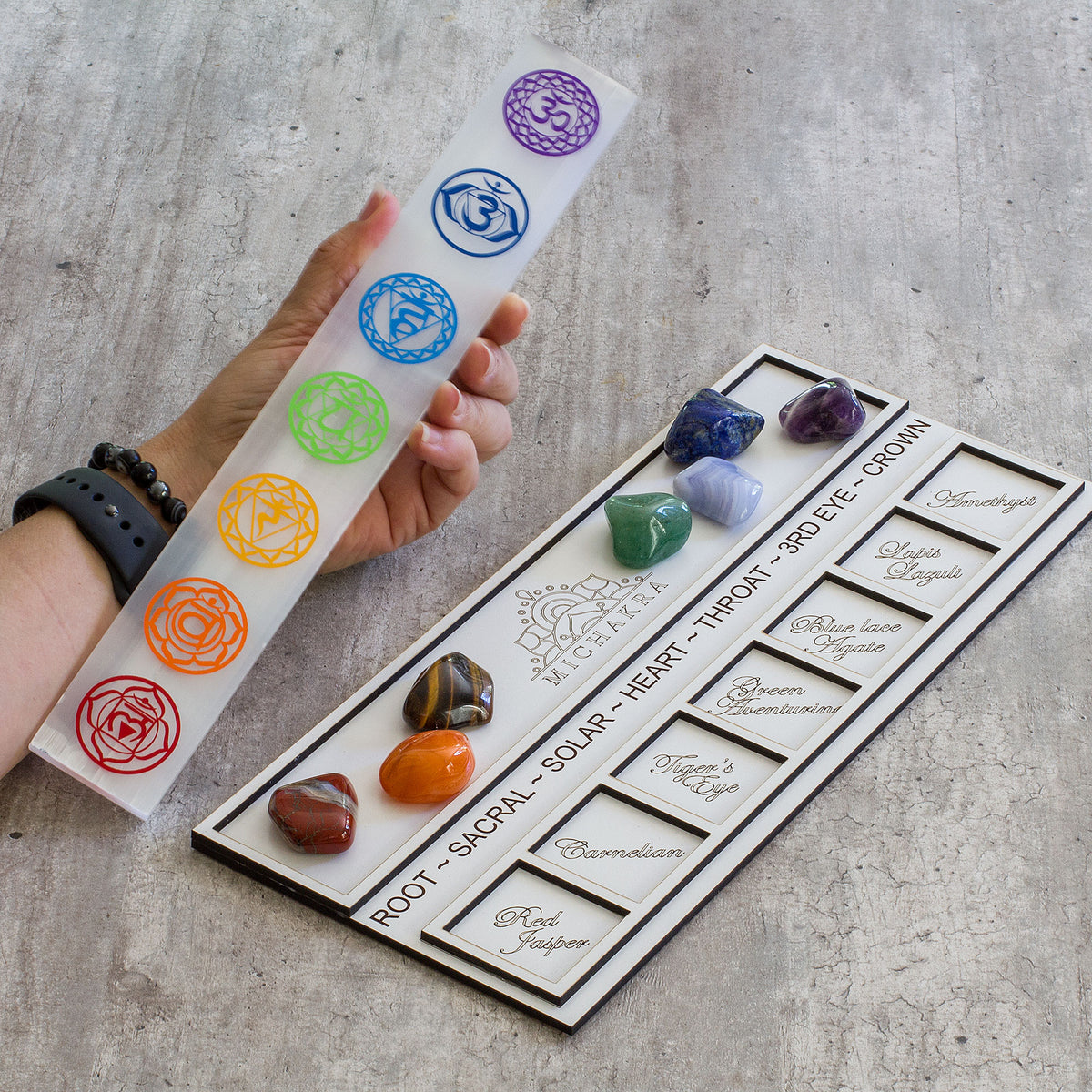 Selenite Charging Plate &amp; Stones - 7 Chakra Mi Chakra