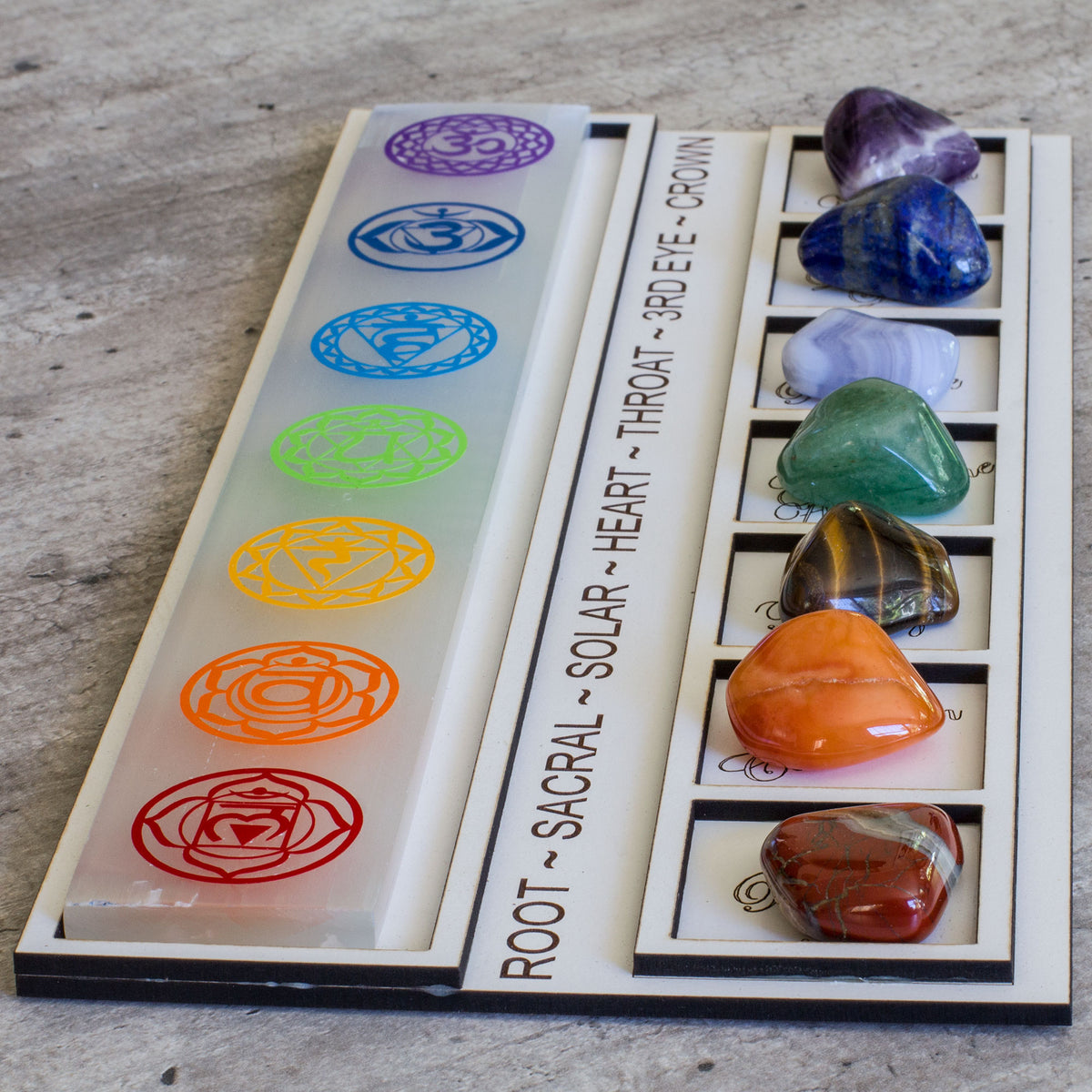 Selenite Charging Plate &amp; Stones - 7 Chakra Mi Chakra