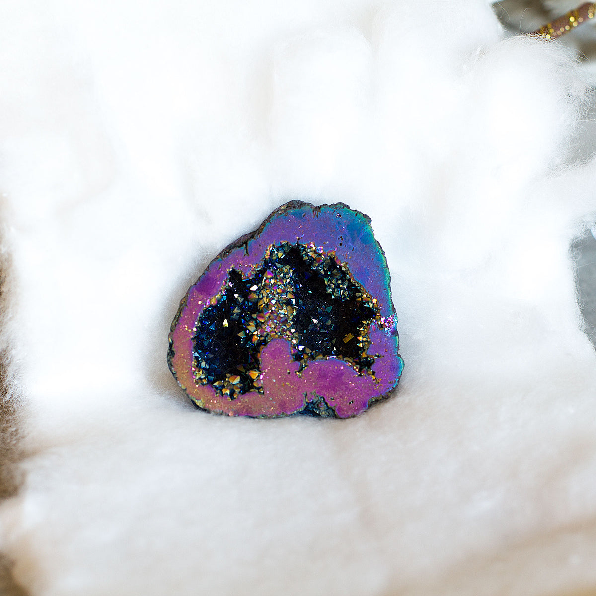 Copy of Agate Geode  Electroplated - Sliver Mi Chakra