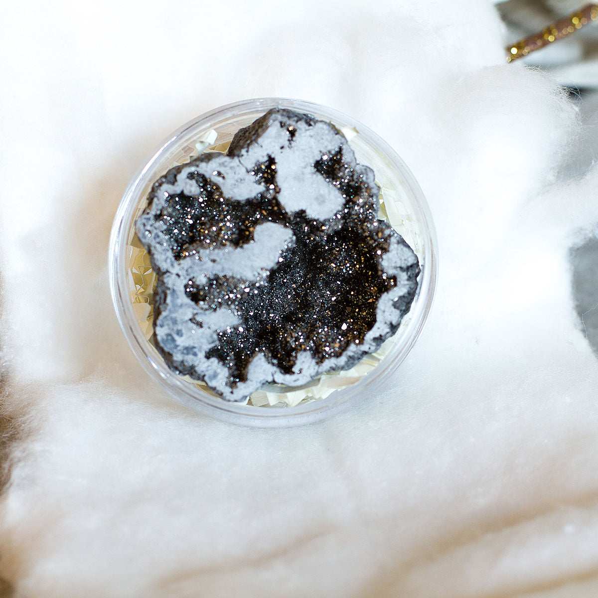 Agate Geode  Electroplated - Sliver Mi Chakra