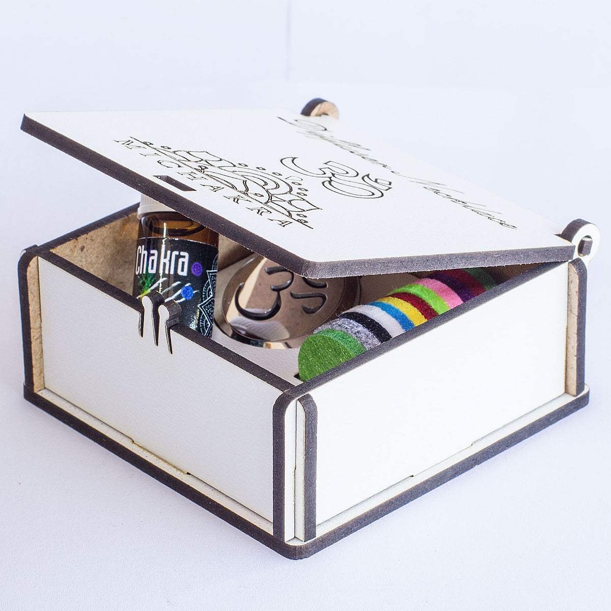 These stunning Sterling silver Diffuser necklace's come with 12 assorted color pads which you dab a few drops of the 7 Chakra oil onto them, leaving you in tranquility all day long, not to mention leaving you smelling great all day. They are packaged in a beautiful wooden box and perfect as a gift. 