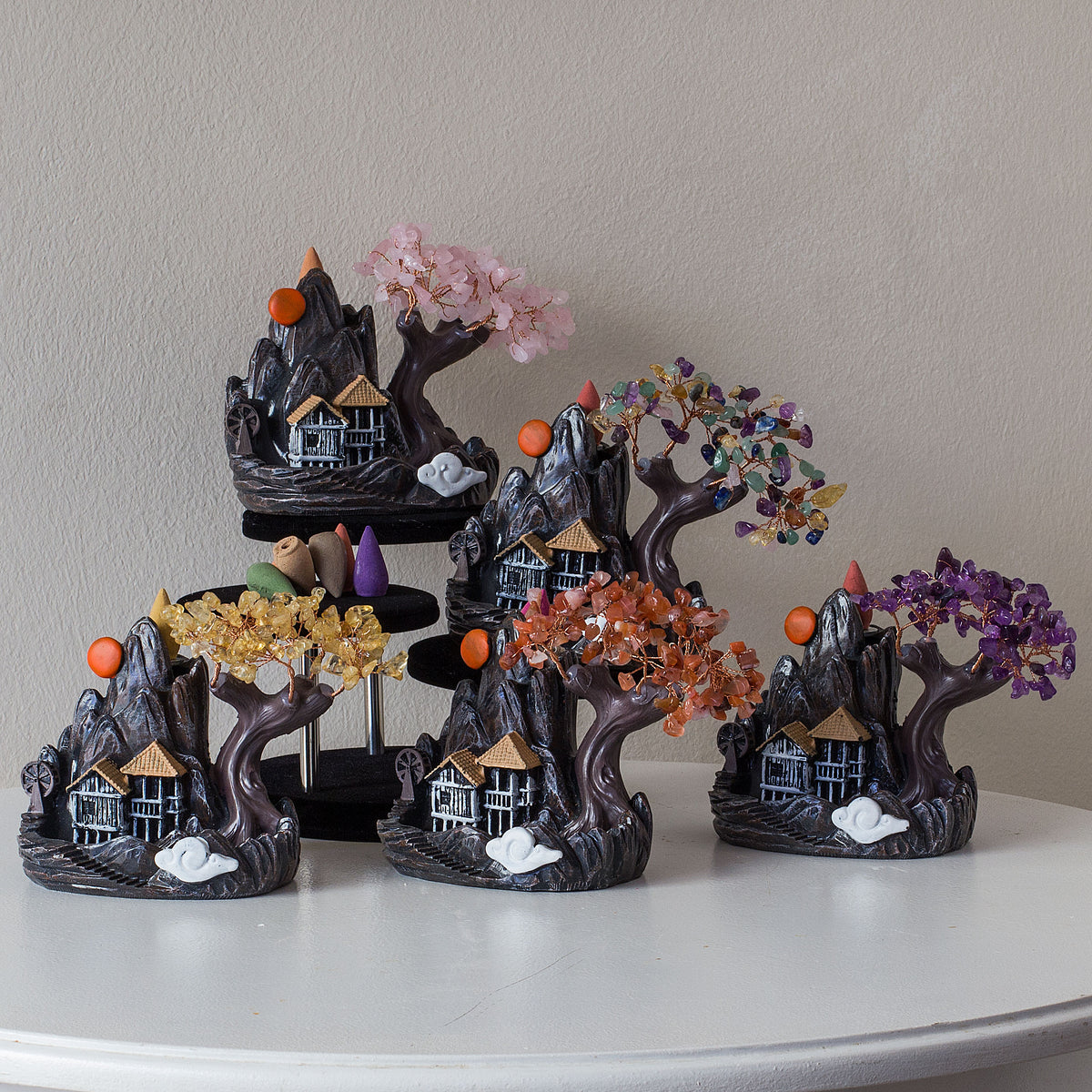 Welcome to the world of aromatic bliss – where scents, aromas, and fragrances play a pivotal role in influencing our well-being. The act of burning incense goes beyond mere ambiance; it&#39;s a sensory journey that can evoke specific responses, enhancing various aspects of our lives. Crystal / gemstone backflow burner.