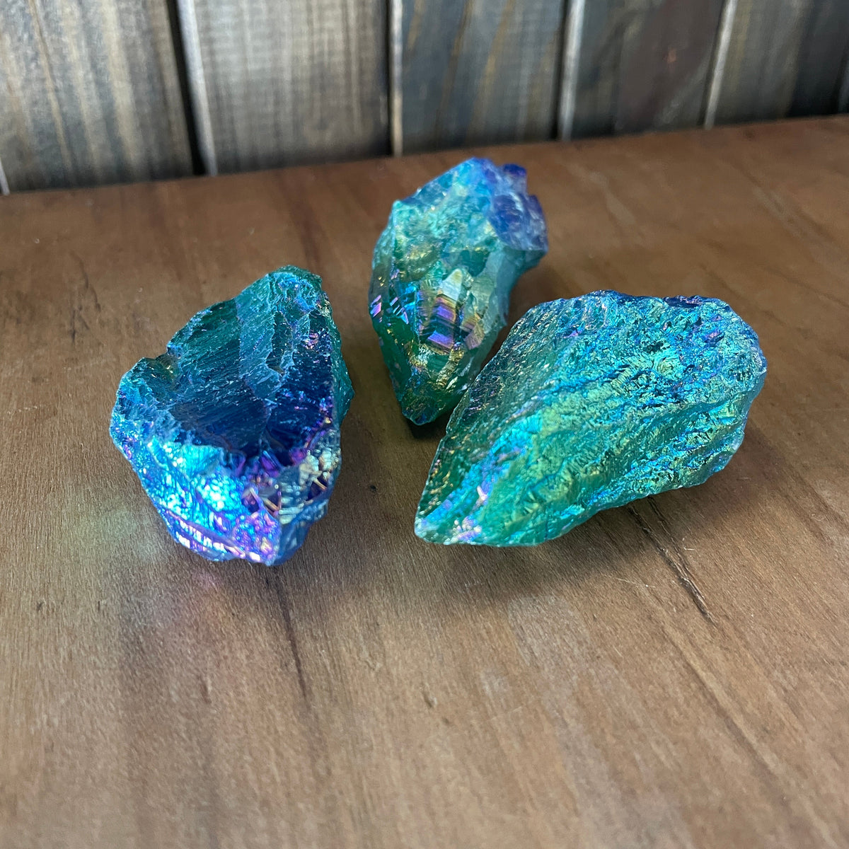Aura Quartz Rough Points Mi Chakra