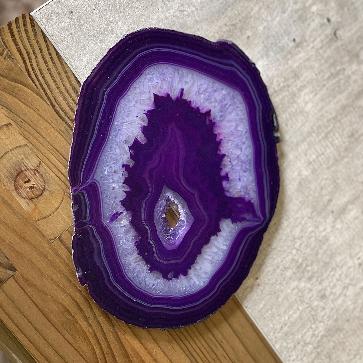 Agate Slice - Purple - Size 7 (17cm x 13cm) Mi Chakra