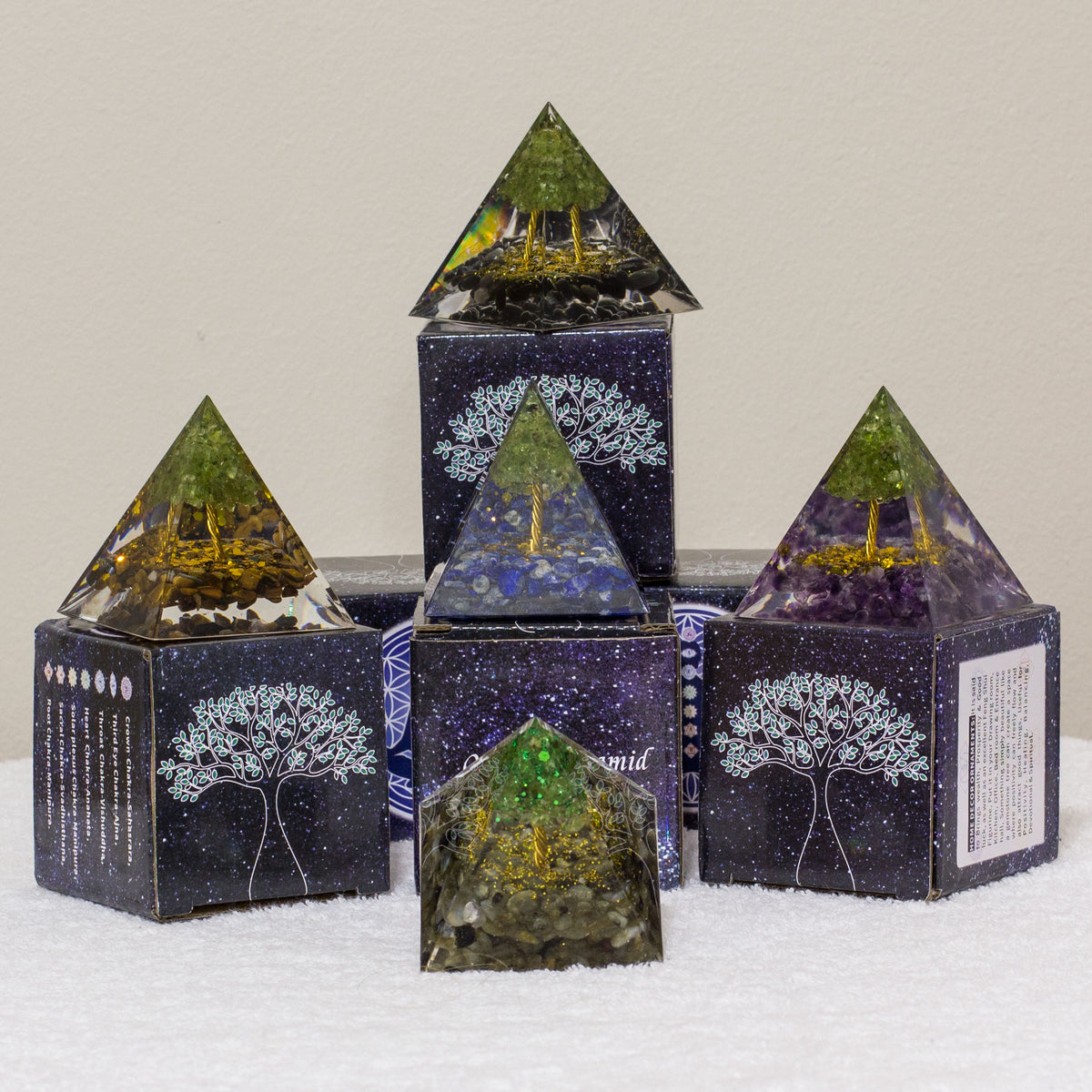 Orgonite Pyramid - Amethyst Mi Chakra