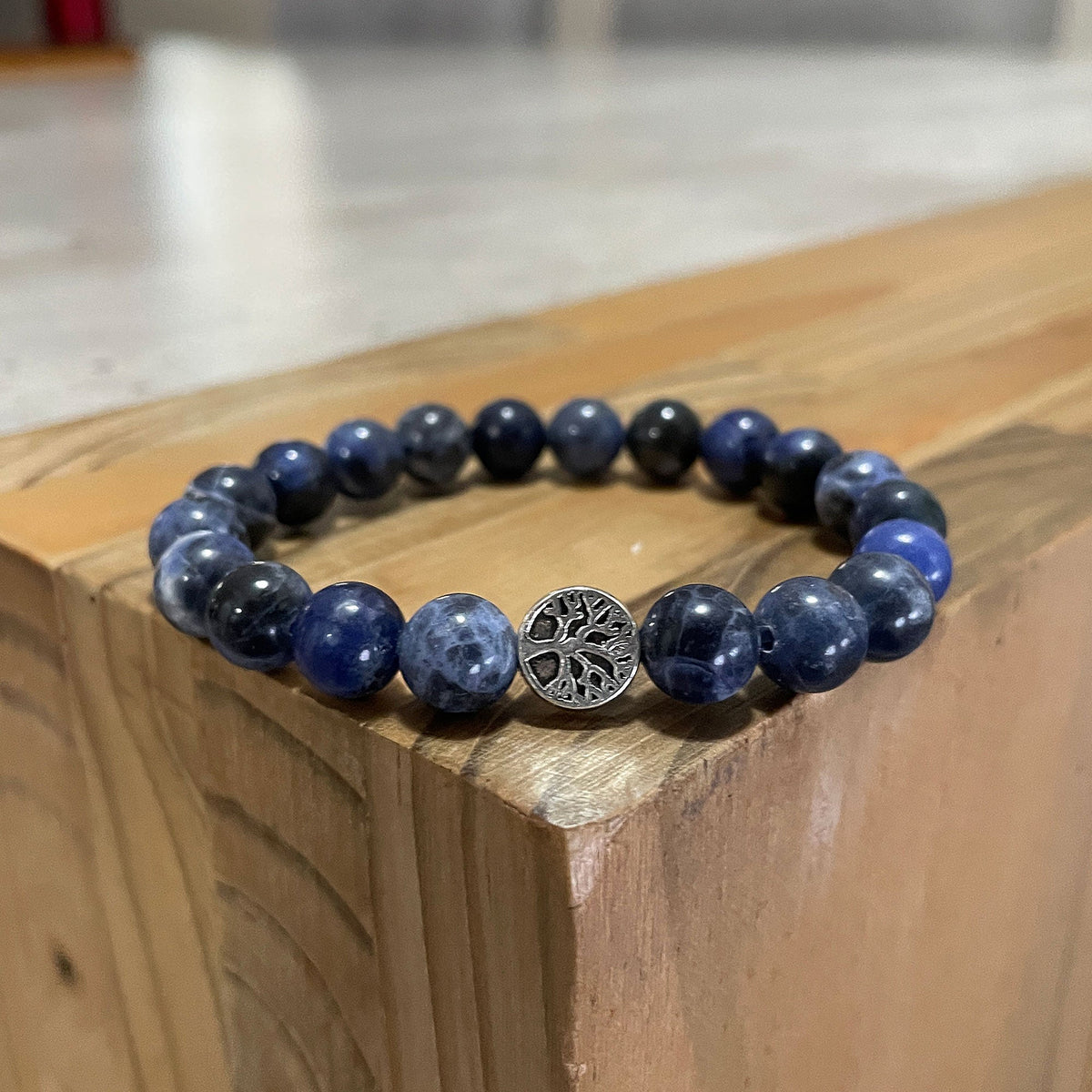 The Balance Bracelet - Sodalite Mi Chakra
