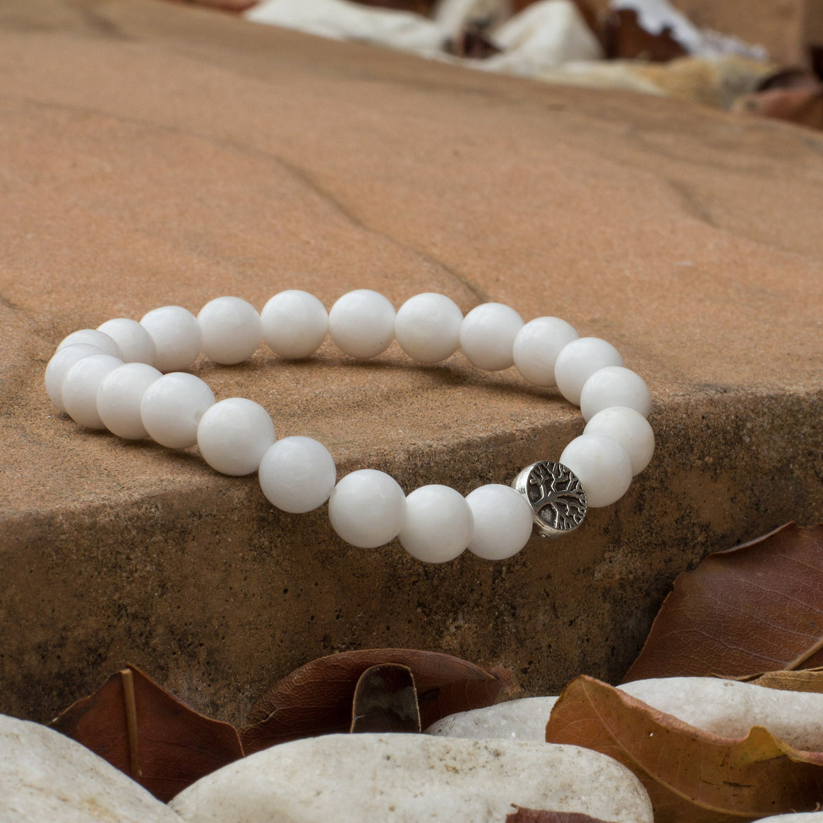 The Calming Bracelet - White Jade Mi Chakra