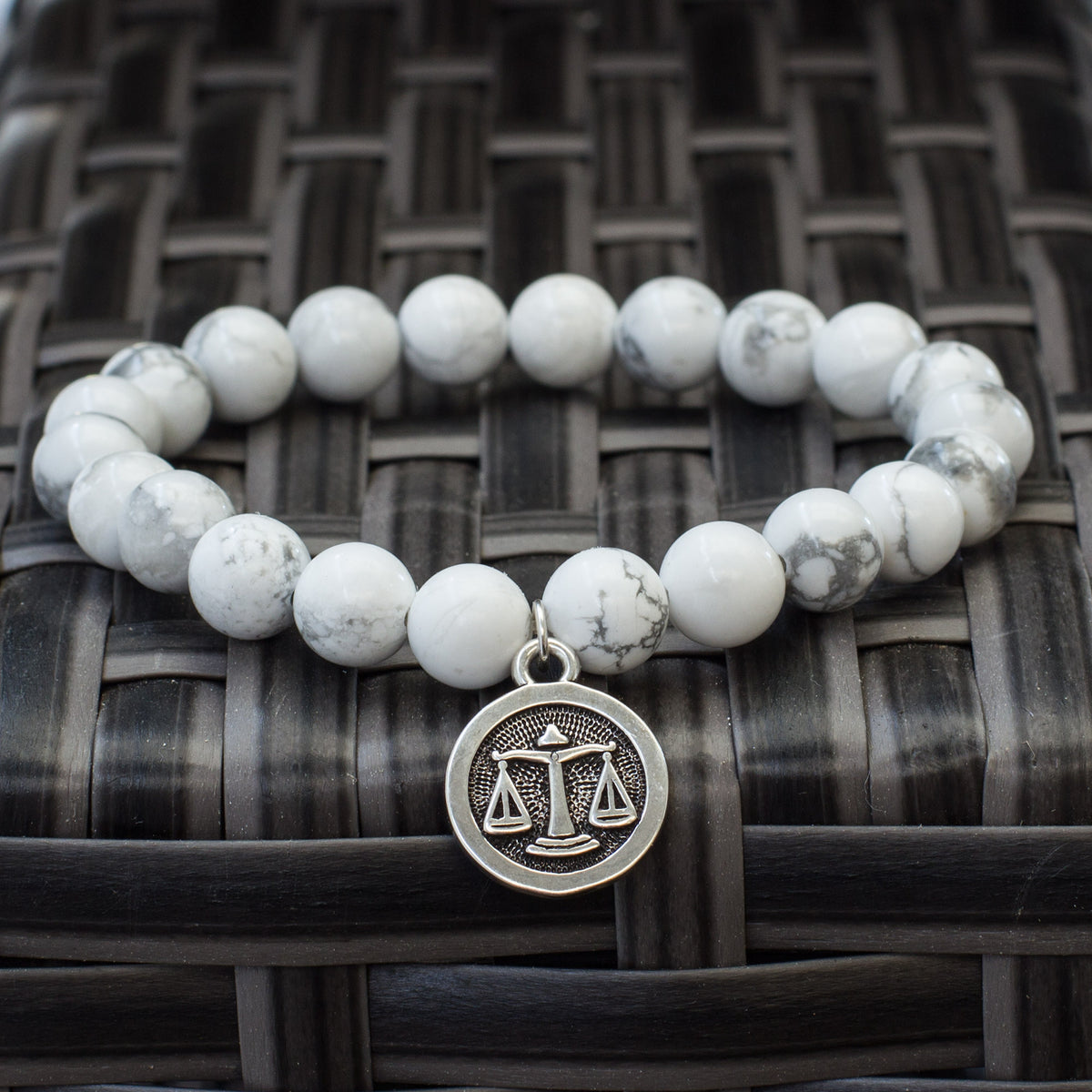 The Stars - Howlite Zodiac Bracelets Mi Chakra