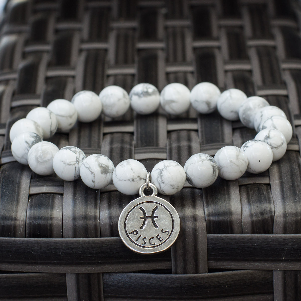 The Stars - Howlite Zodiac Bracelets Mi Chakra