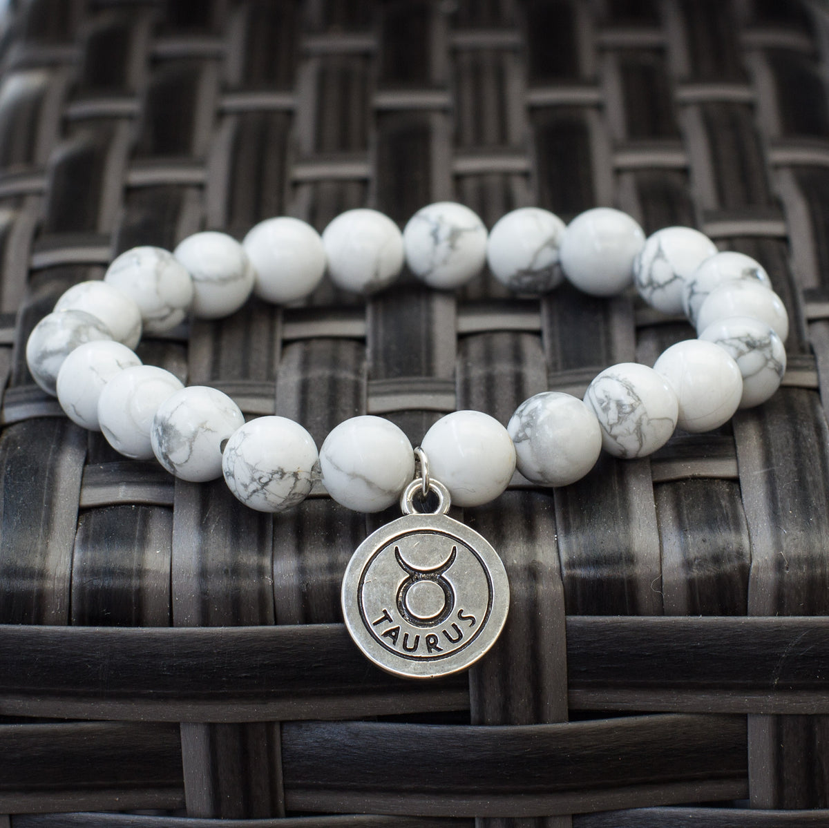 The Stars - Howlite Zodiac Bracelets Mi Chakra