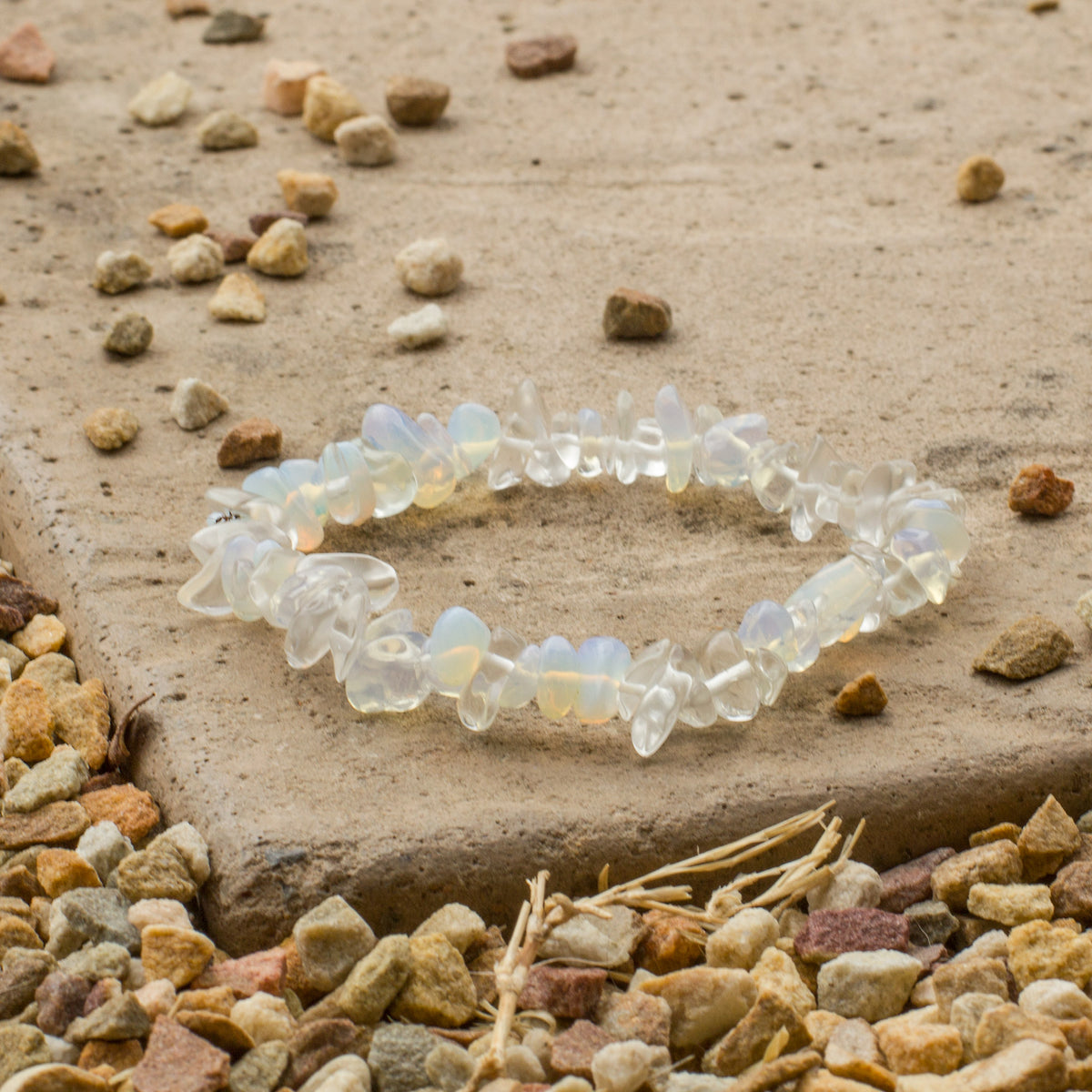 Opal Chip Bracelet Mi Chakra